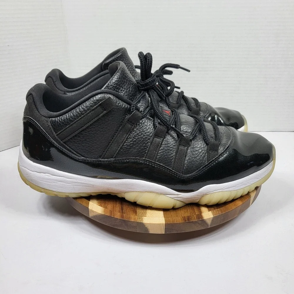 Jordan Air Jordan 11 Retro Low Men Size 14 Black Excellent 72-10 AV2187-001